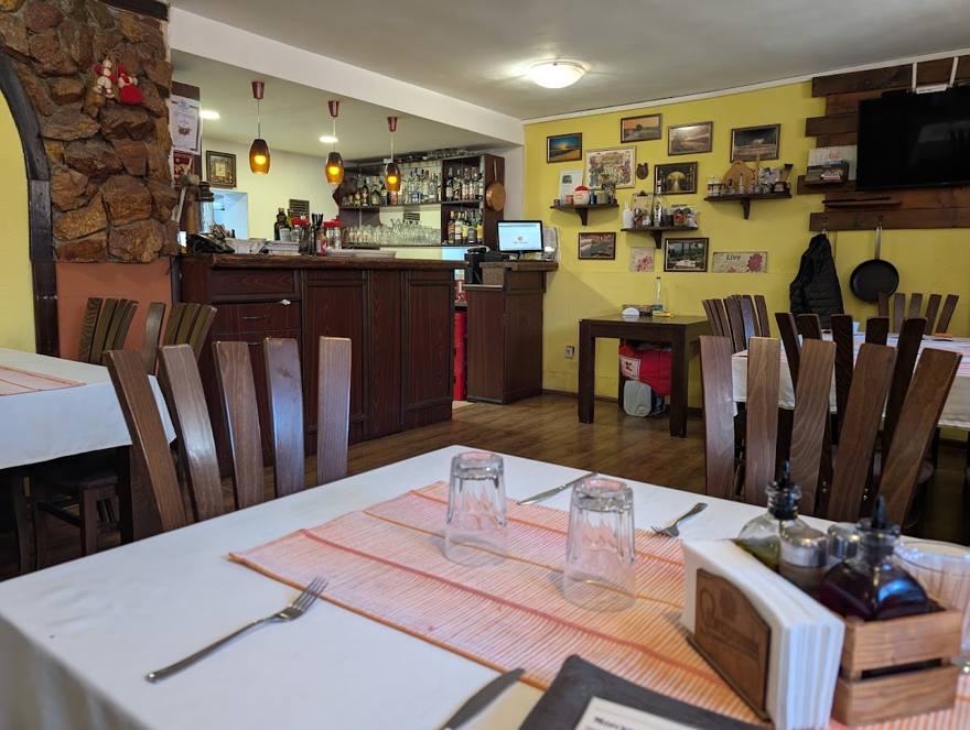 The Old Pub, photo 2 of 2