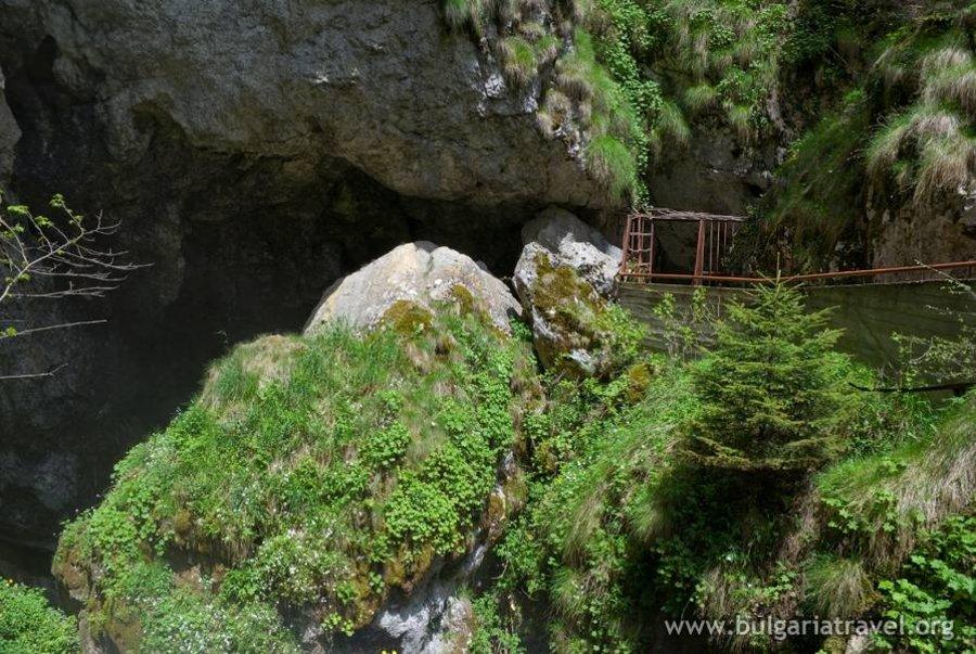Devil’s Throat Cave, photo 4 of 6
