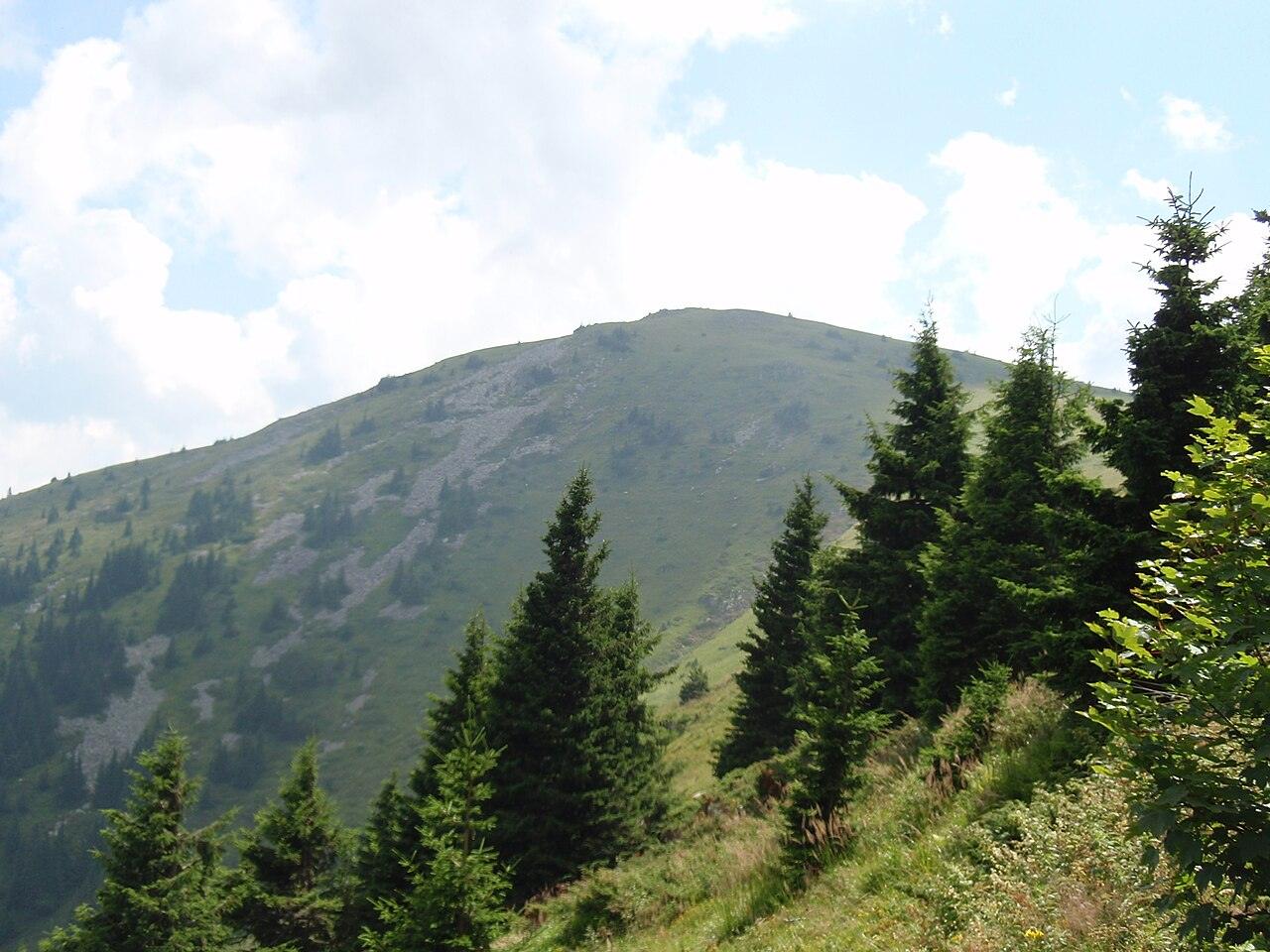 Kom & the start of Kom–Emine, photo 1 of 5