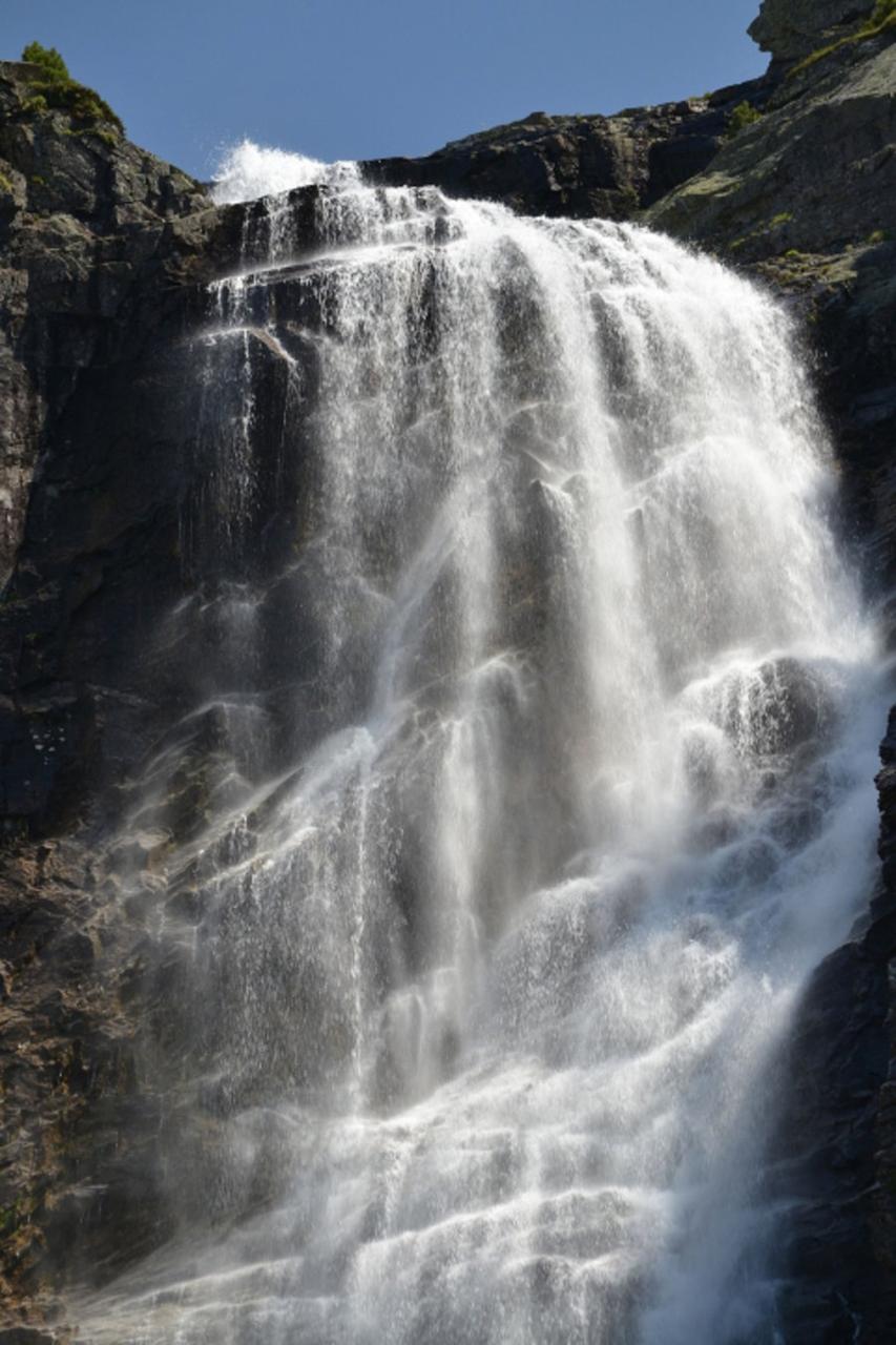 Skakavitsa Waterfall, photo 3 of 7