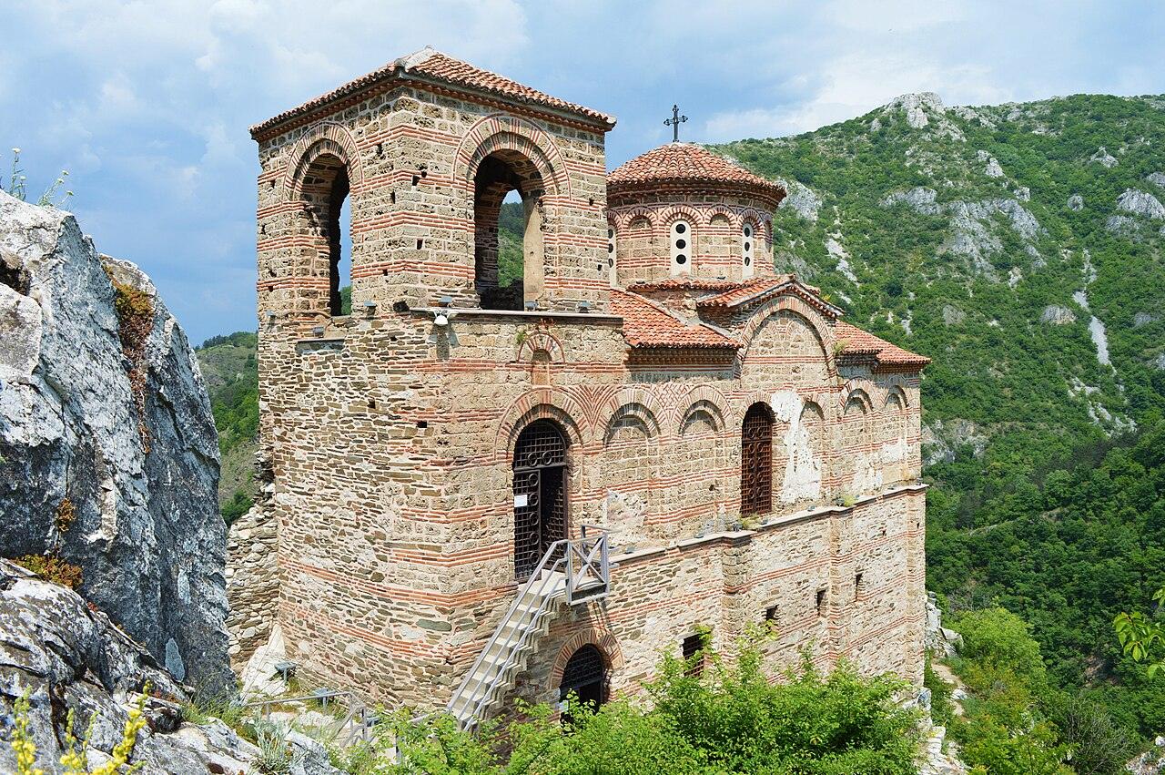 Asen’s Fortress, photo 2 of 6