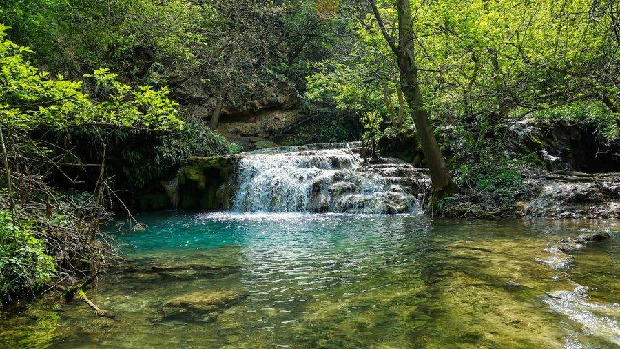 Krushuna Falls, photo 2 of 7