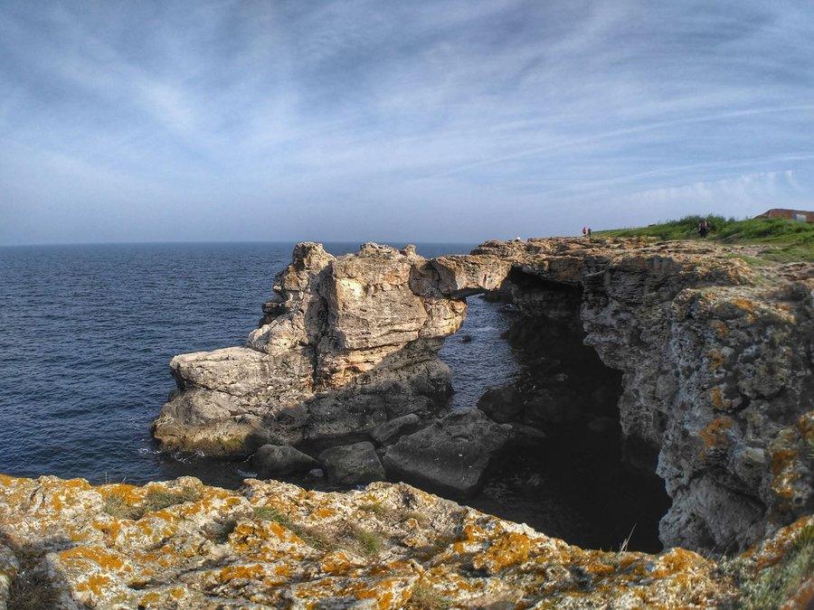 Tyulenovo cliffs & arch, photo 4 of 5