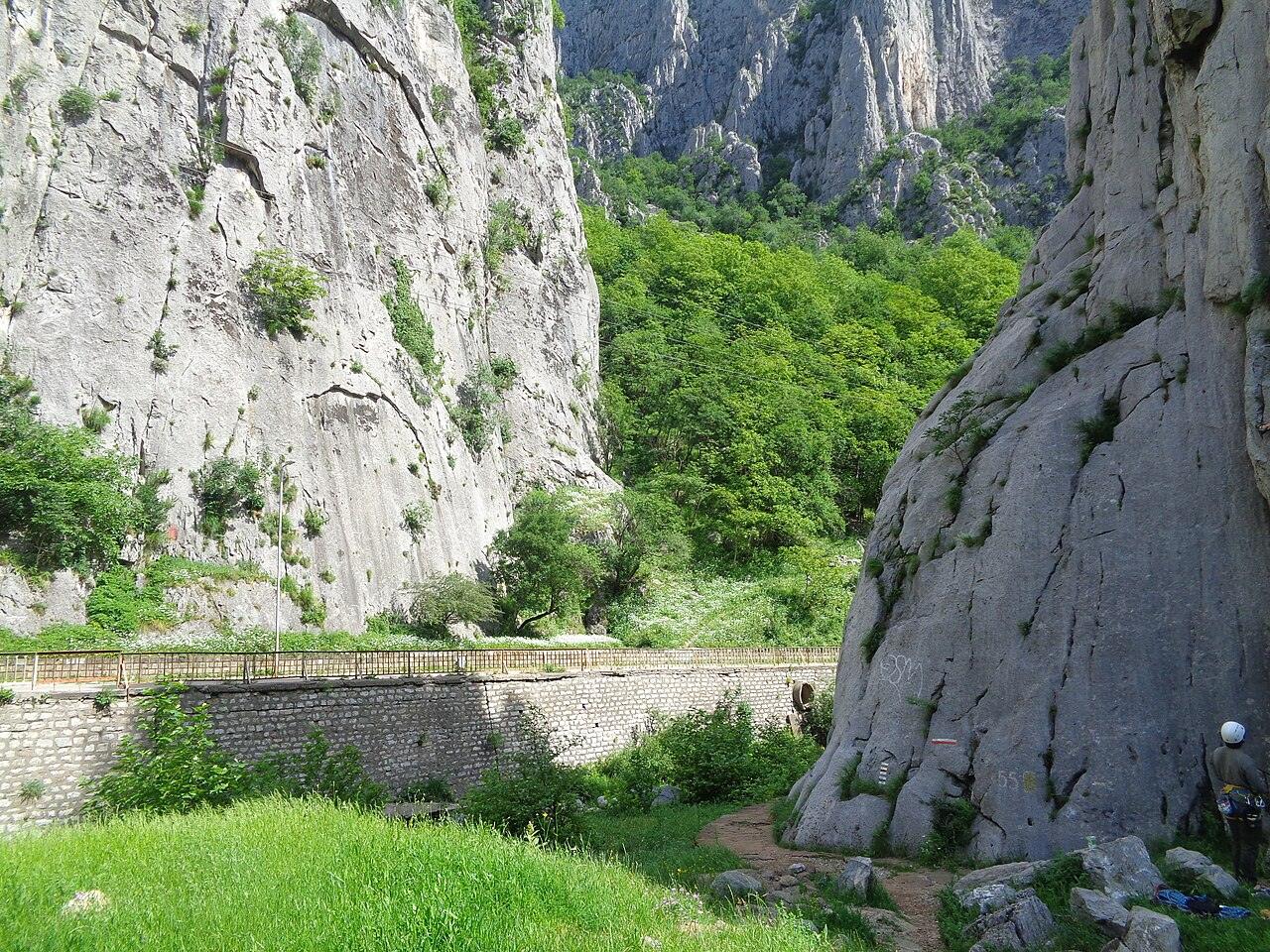 Vratsata Gorge, photo 4 of 6