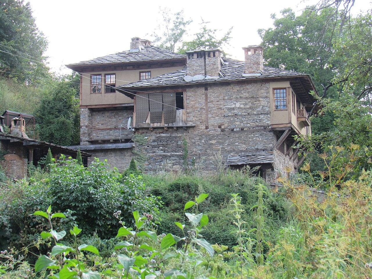 Dolen, photo 2 of 6